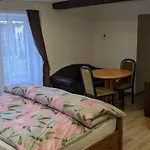 Guest house U Rybnika Strehom 3*