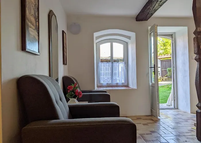 U Rybnika Strehom Guest house Dolni Bousov