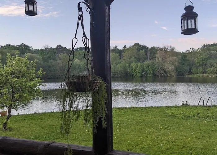 U Rybnika Strehom 3*