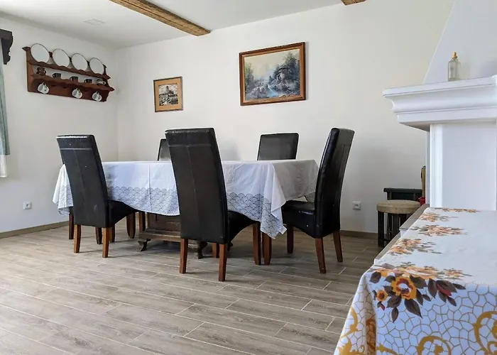 U Rybníka Střehom 3*